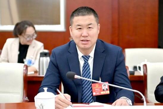 全國(guó)人大代表薛志龍：助政策紅利精準(zhǔn)滴灌到田間地頭